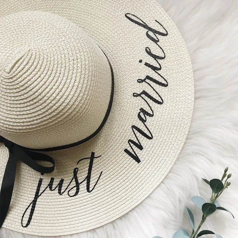 Just Married Floppy Straw Hat – Bridal Shower & Honeymoon Gift