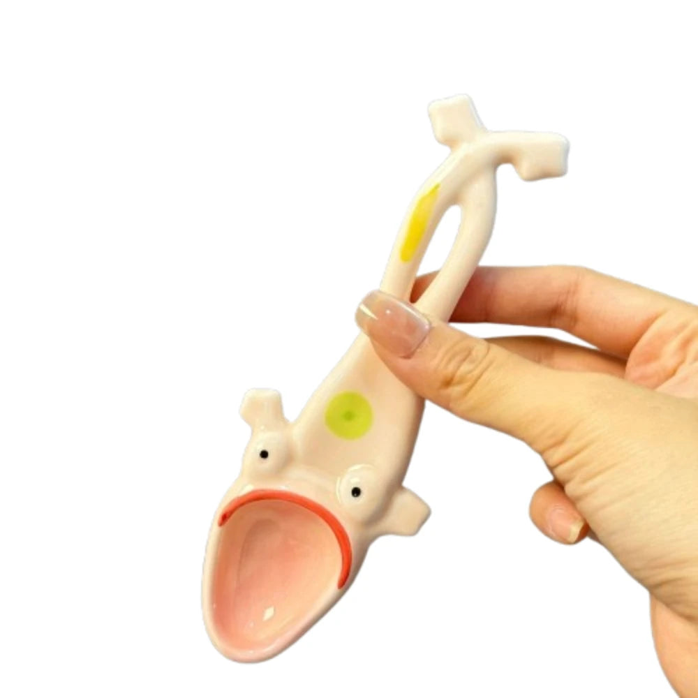 Frog Spoon Creative Ceramic Long-handled Household Ugly Cute Toad Scoop for Eating Drinking Soup and Desserts Funny Cute Spoon Peaceful Pleasures Health and Wellness Pink