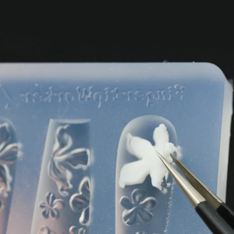Nail Mold Silicone Retro Pattern Nail Art Decorations Baroque Style Relief Design Nail Art Template Stereoscopic Manicure Tools Peaceful Pleasures Health and Wellness