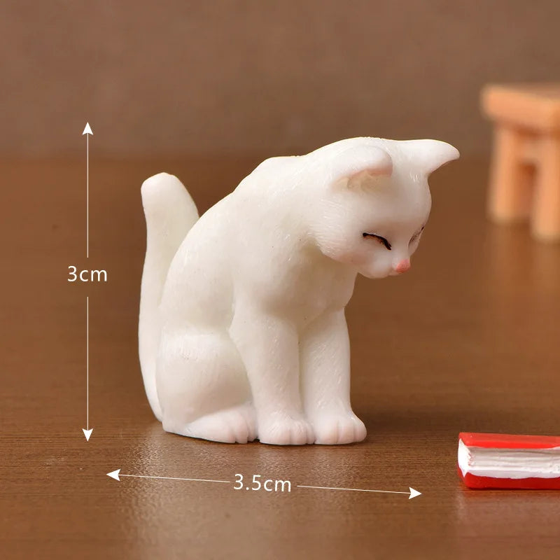 Resin Cat Figurine – Miniature Kitten Fairy Garden Decor