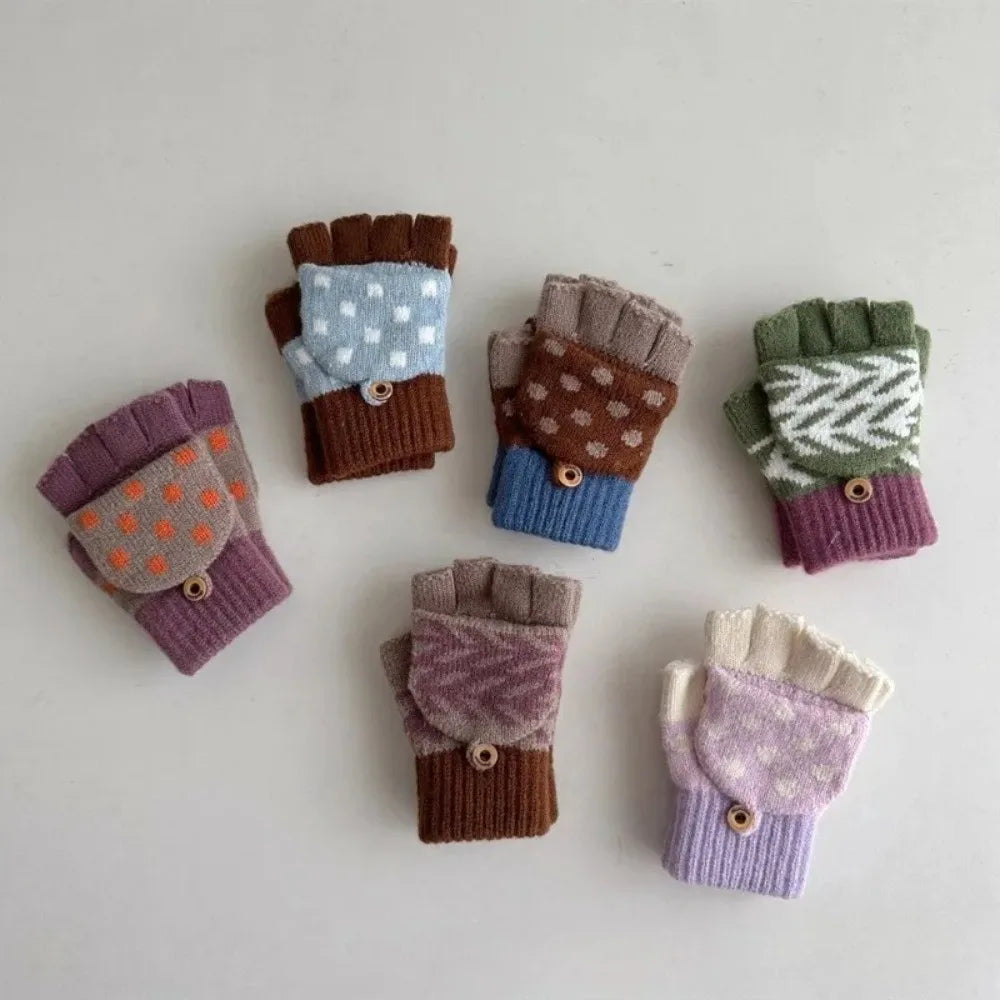Fashion Childrens Neck Hanging Gloves Winter Western Style Cold Resistant Five Finger Gloves Warm Retro Patterned Woolen Gloves Peaceful Pleasures Health and Wellness