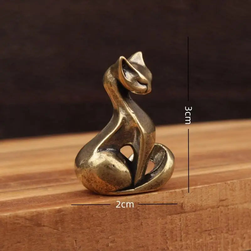 Brass Cat Figurine – Small Vintage Desk Statue & Gift Idea