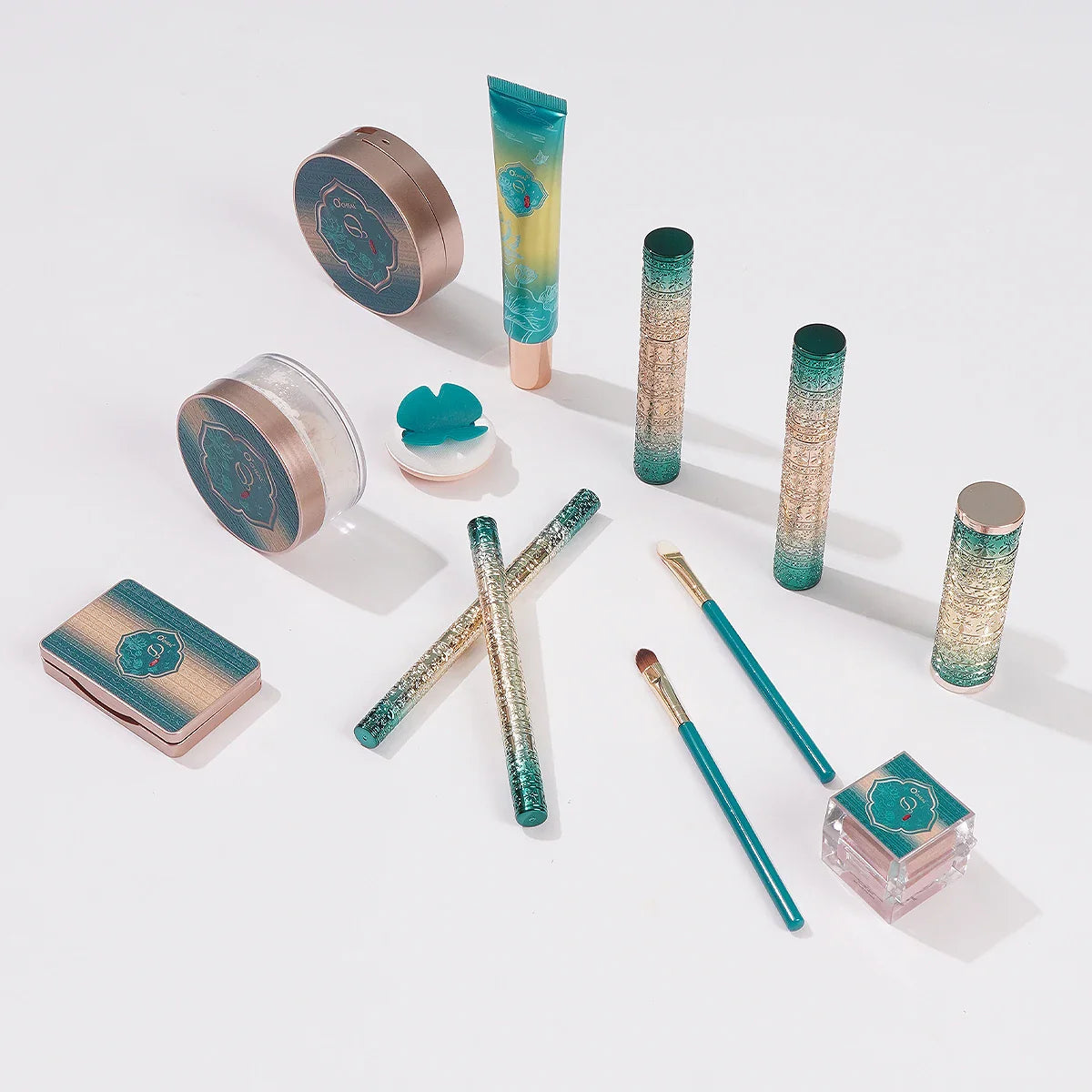 O'CHEAL 13-Piece Full Makeup Set | Gift Box – Complete Kit