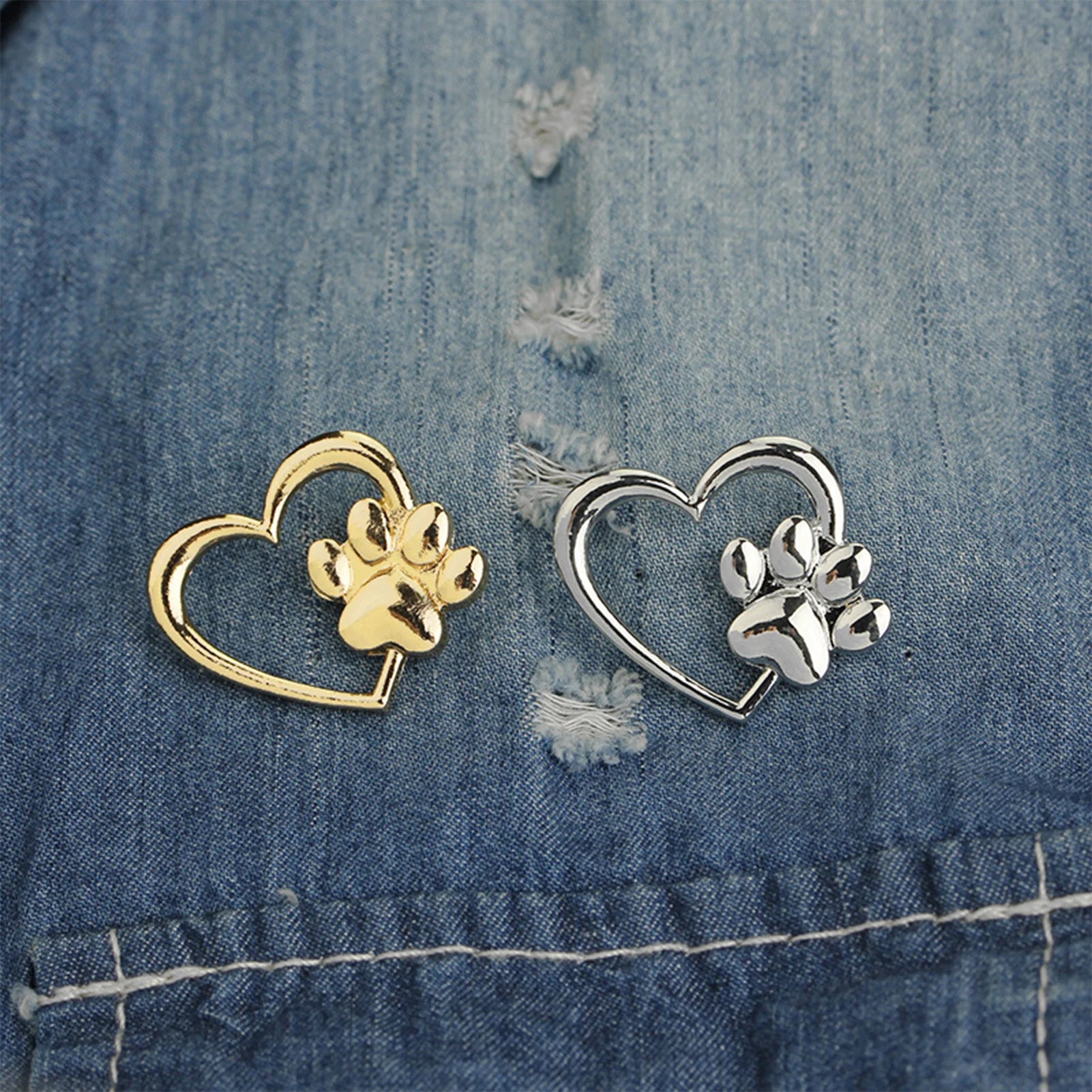 2pcs Heart with Paw Badge Brooch Dripping Oil Paw Brooch Badge Pin for Jewelry Making Clothes Bags Supplies Peaceful Pleasures Health and Wellness