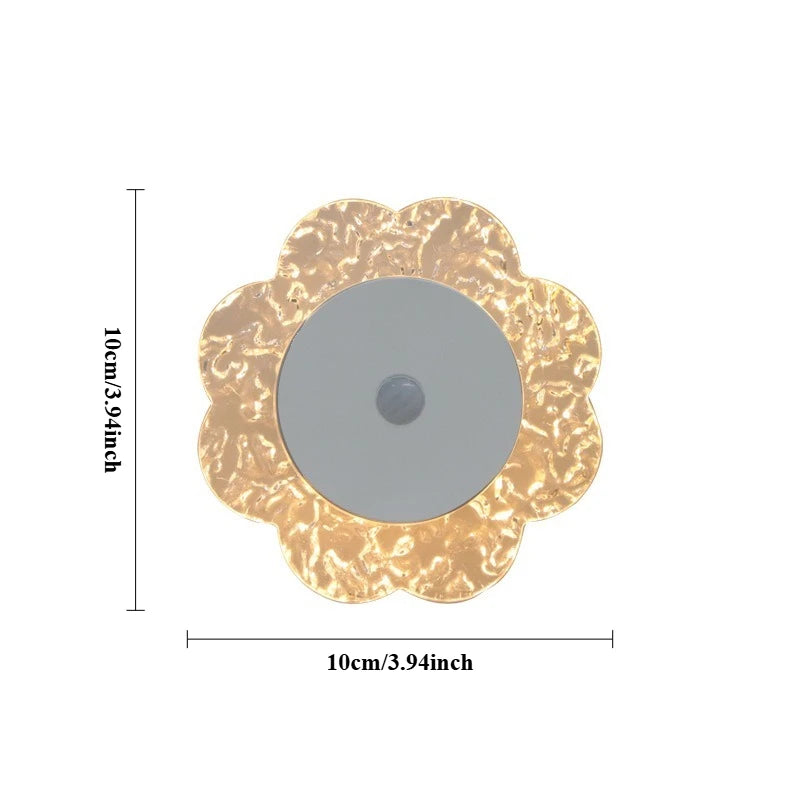 Eight Petal Flower Wall Lamp | Motion Sensor, Dimmable, No Wiring