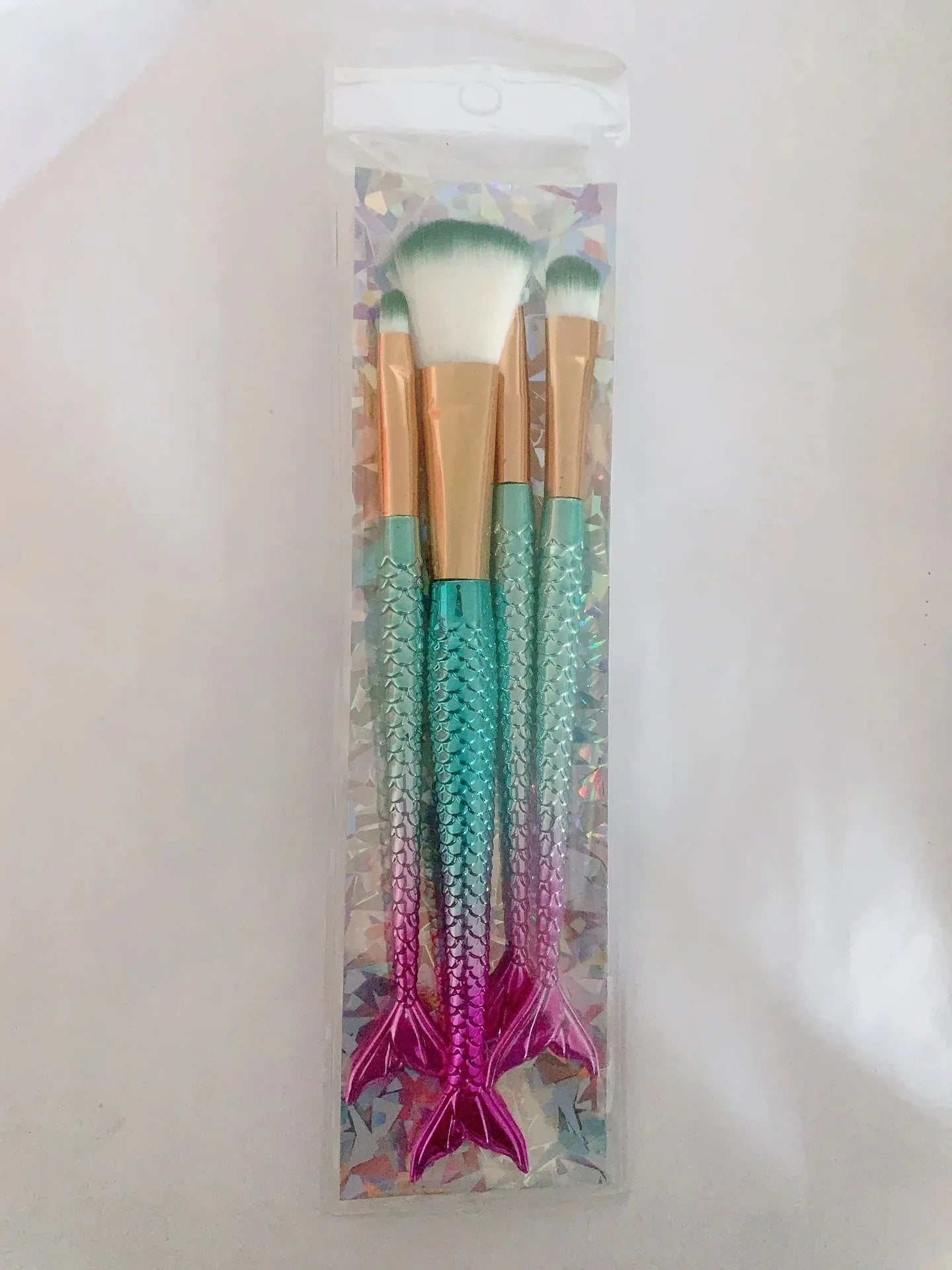 4-Piece Mermaid Makeup Brush Set – Soft Fiber Beauty Kit