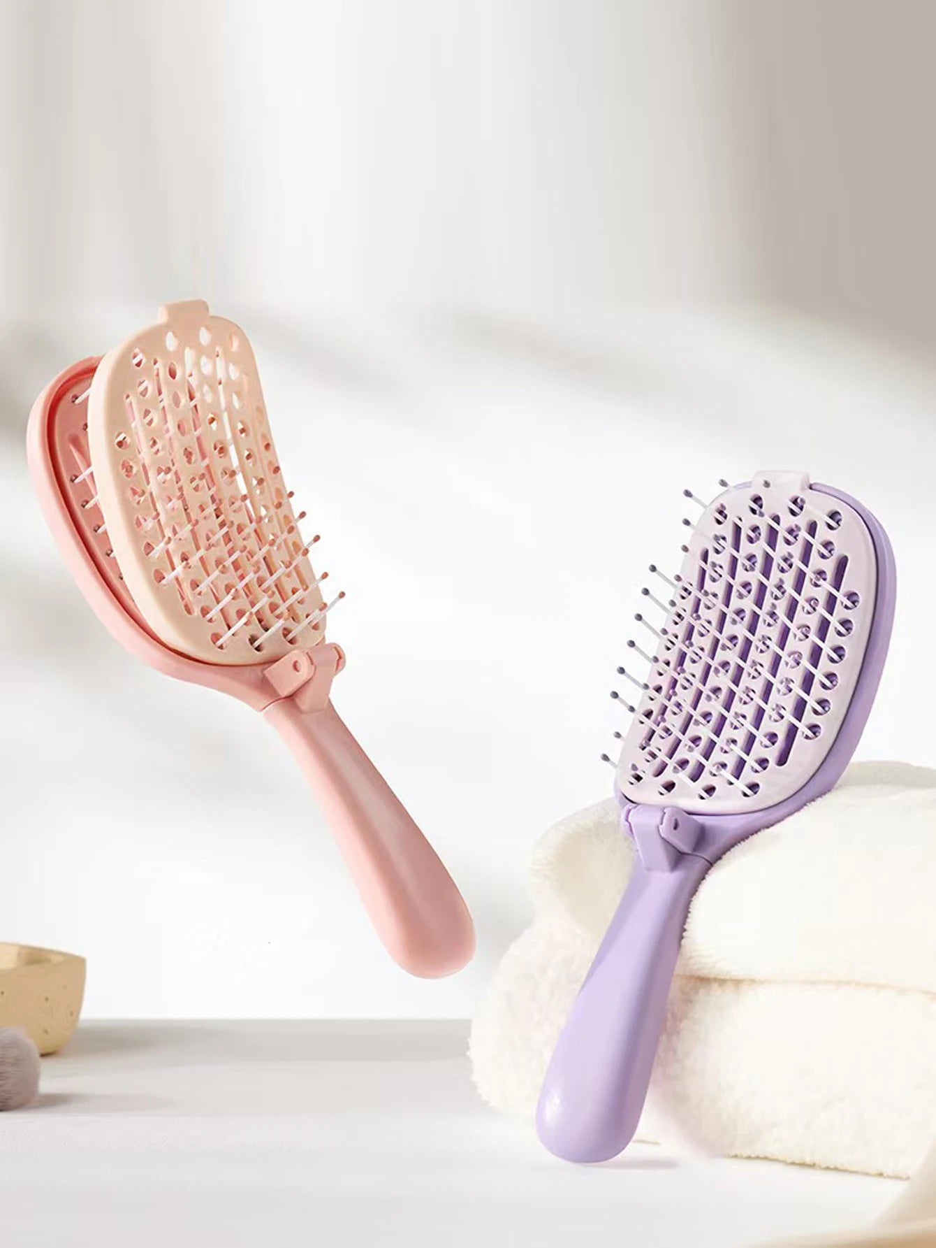 Fold Volumizing Hair Brush With Inbuilt Cleaning Styling Massage Acupoint Hair Spring Bone Air Cushion Comb For Beauty Health Peaceful Pleasures Health and Wellness