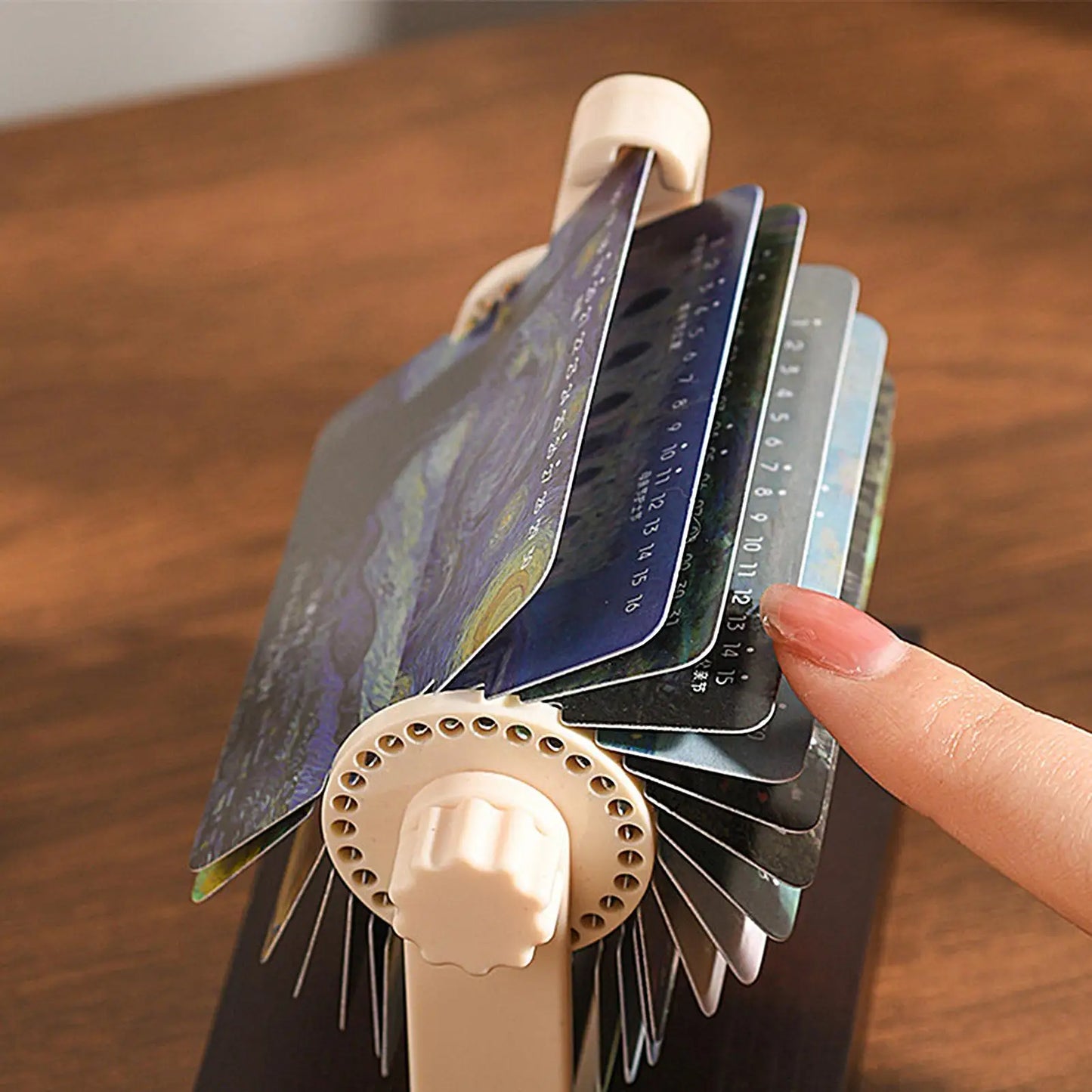 Mini Mechanical Rotating Desk Calendar 2026 | Aesthetic Planner