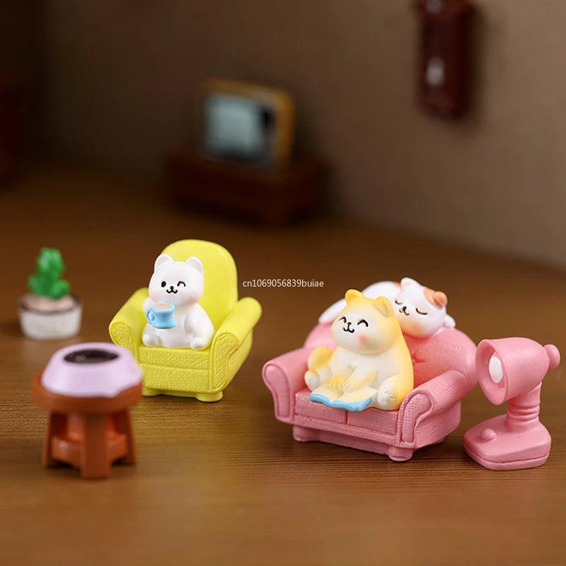 Cute Resin Cat Figurine Statue | Mini Home & Desk Decor