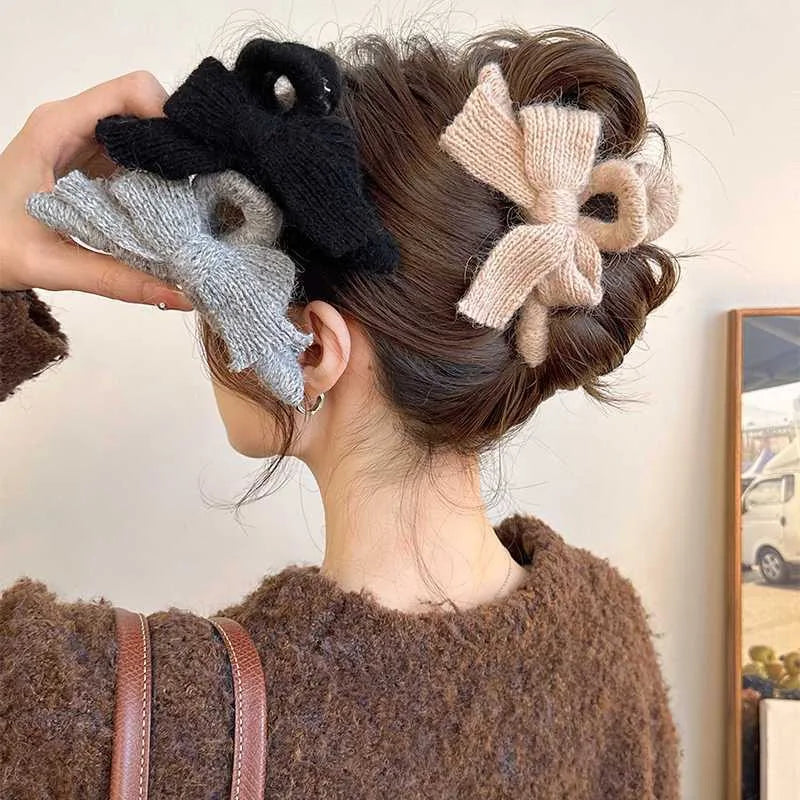 Minimalist Autumn Winter Plush Knit Bow Shark Clip Back Head Hair Claw Elegant Premium Temperament Hair Clip Fashion Accessories Peaceful Pleasures Health and Wellness