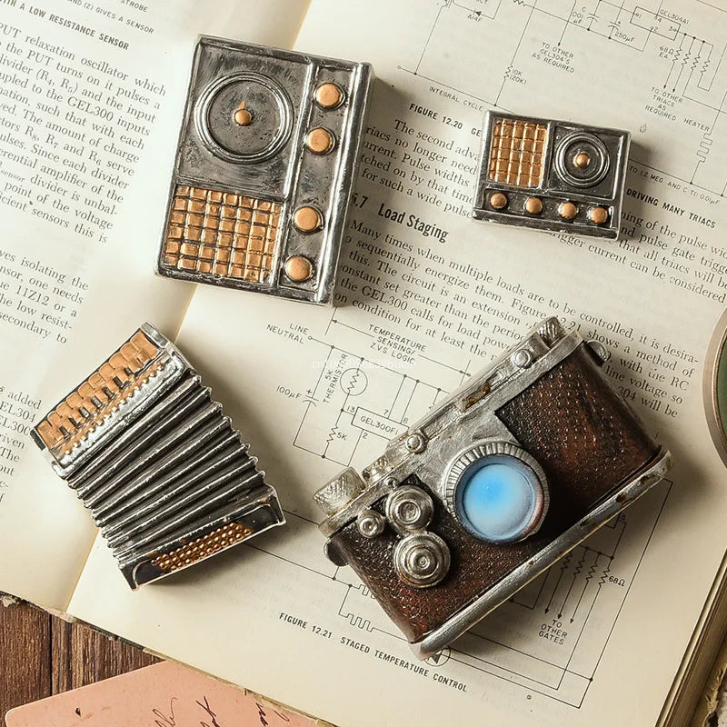 Retro Resin Phonograph Mini Ornament Nostalgic Home Decor Craft Photography Prop Camera Accessories Small Figurine fairy garden Peaceful Pleasures Health and Wellness