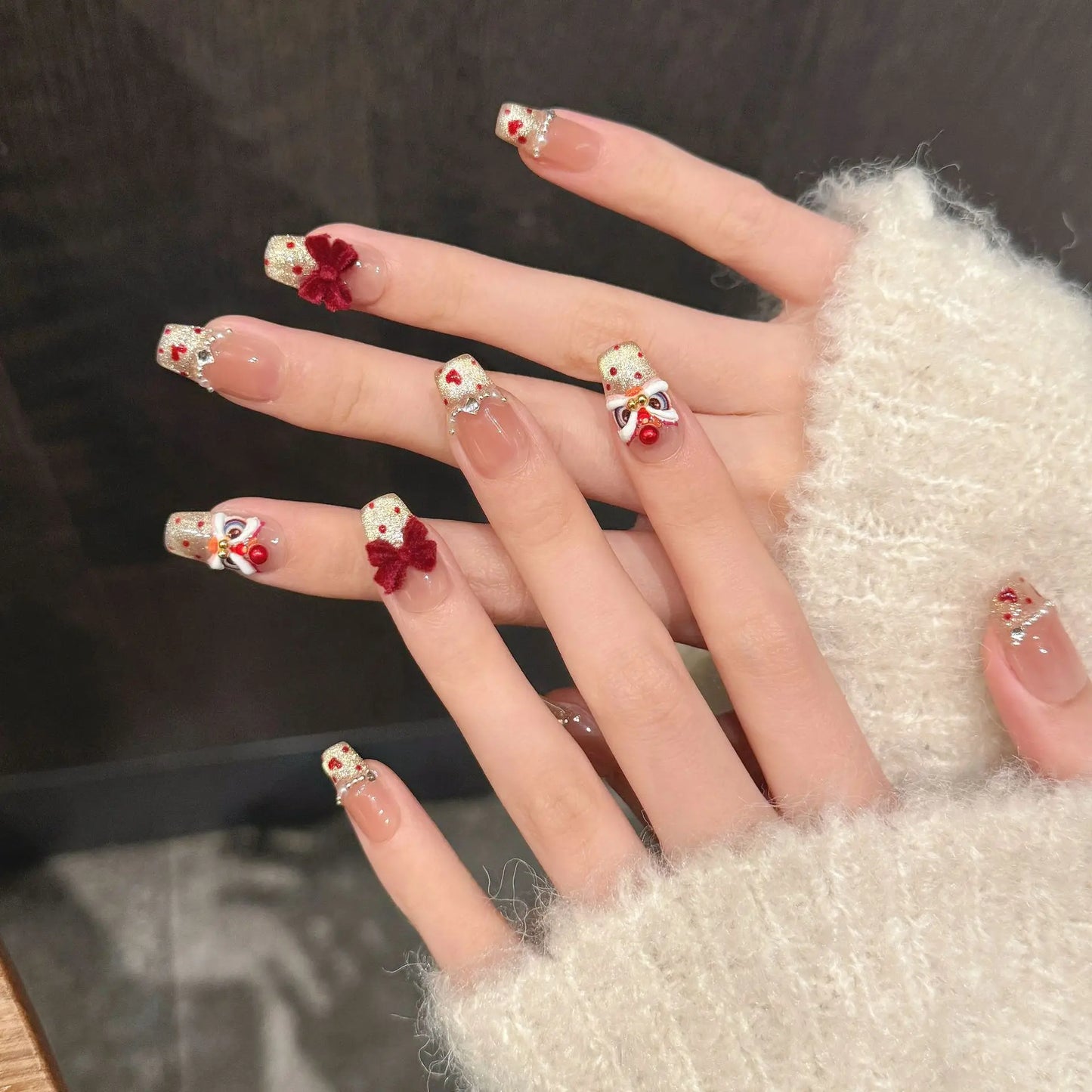 Handmade New Year Press on Nails Shiny Gold Powder Lucky Lion False Nails Wearable Full Cover French Cat Eye Fake Nail Tips Peaceful Pleasures Health and Wellness M