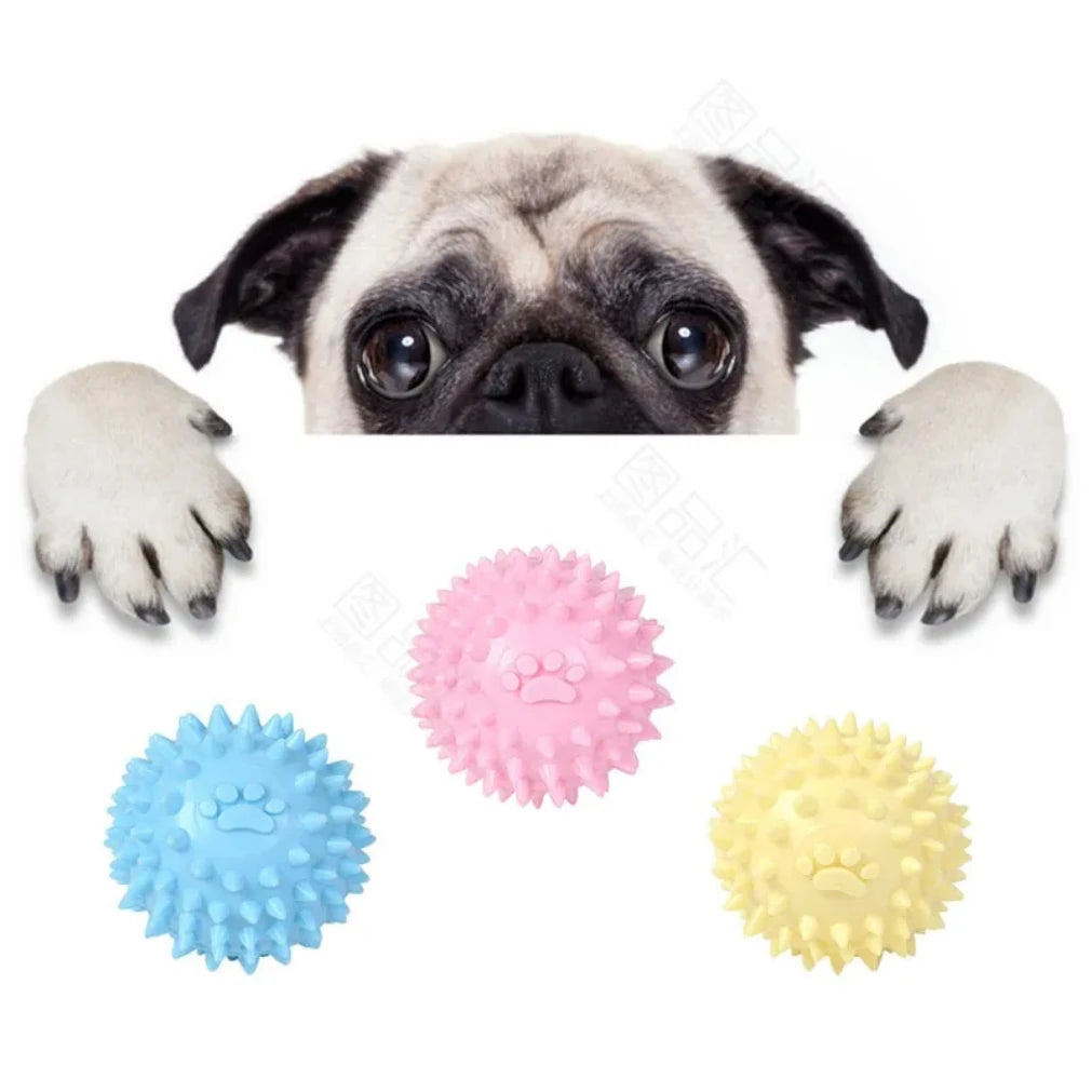 Interactive Rubber Chew Ball Dog Toy – Cleans Teeth & Durable