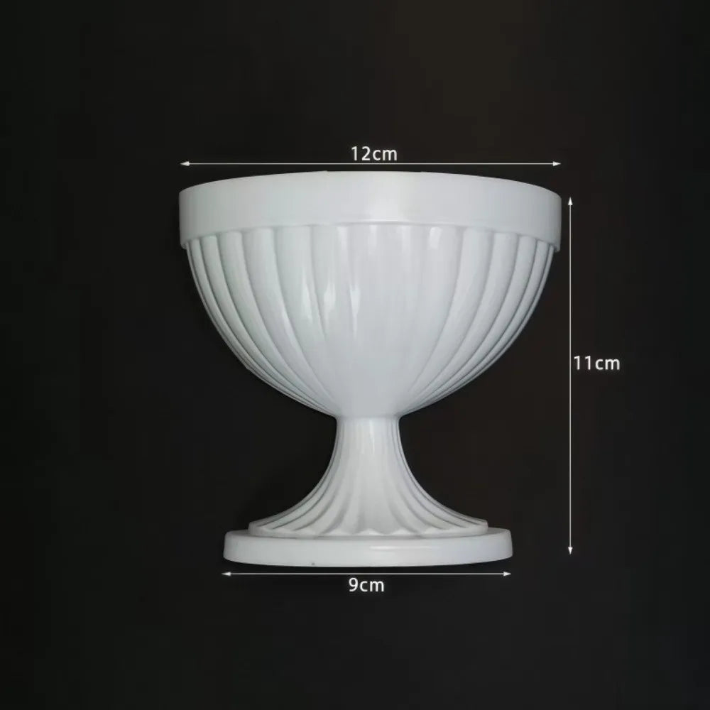 French Oil Painting Half Wall Vase – White Floral Décor