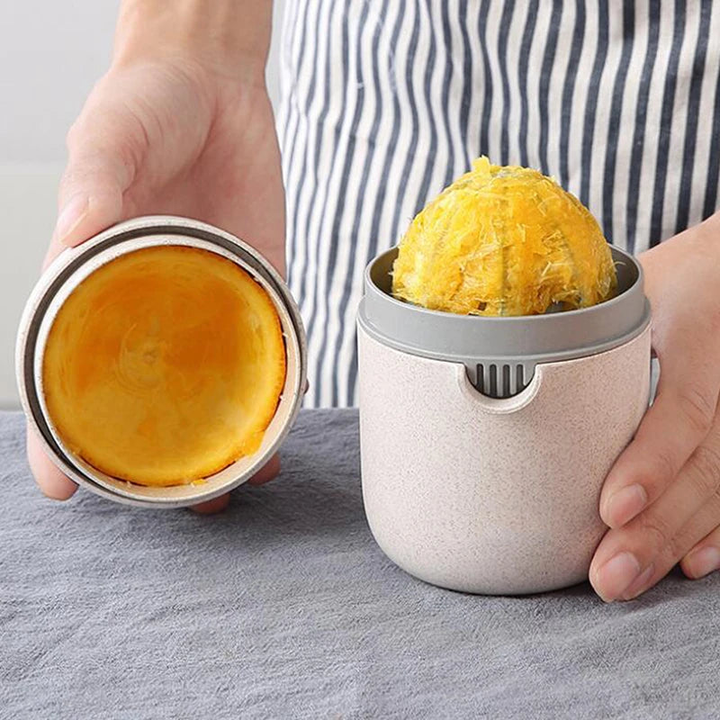 Manual Citrus Hand Juicer – Anti-Slip Lemon, Orange & Grapefruit Squeezer with Lid