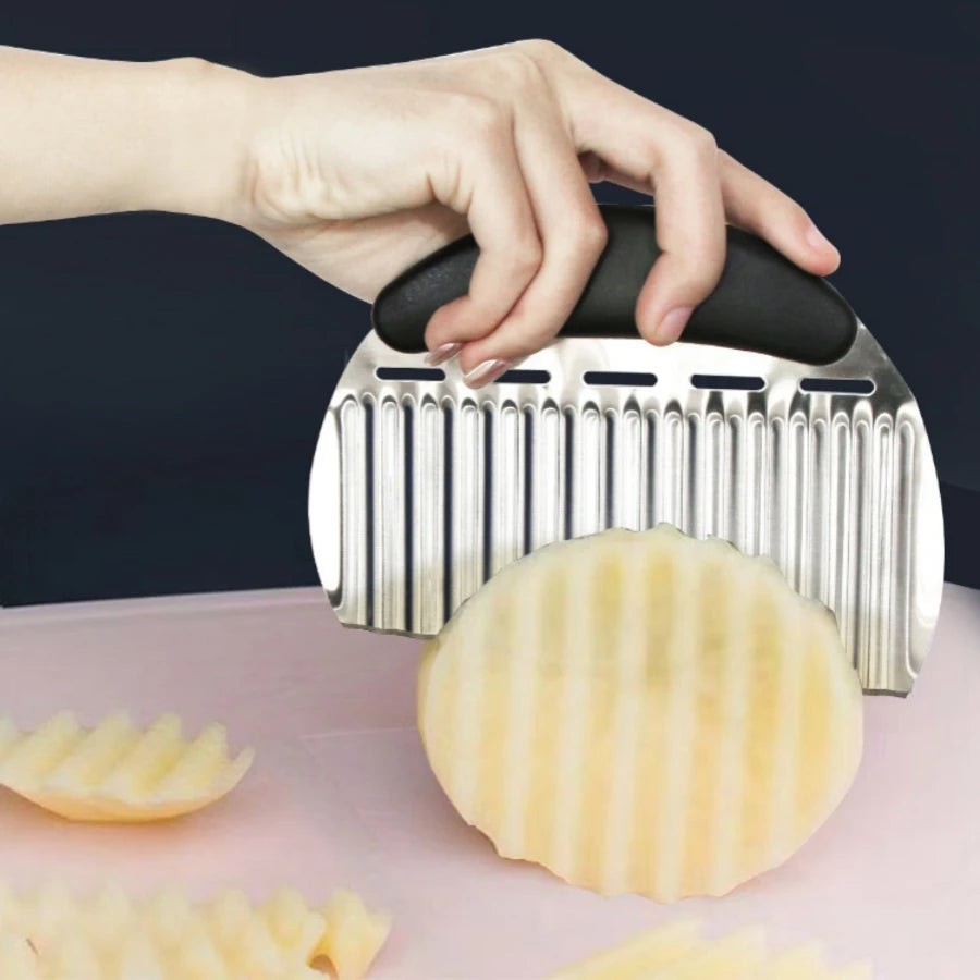 Stainless Steel Crinkle Cutter Knife – Wavy Vegetable Chopper