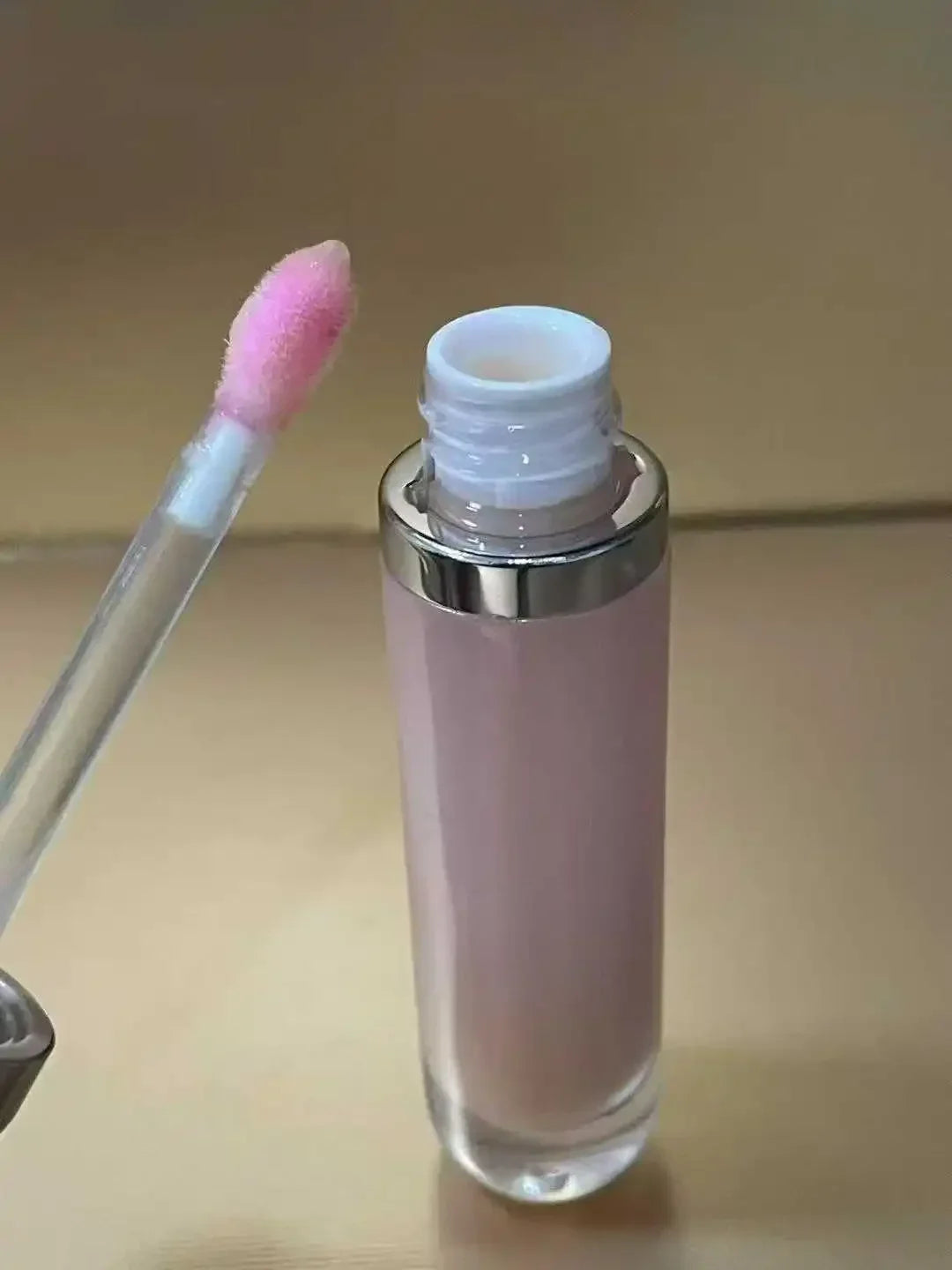 Floral Perfume Lip Gloss 7ml – Alcohol-Free Unisex Beauty