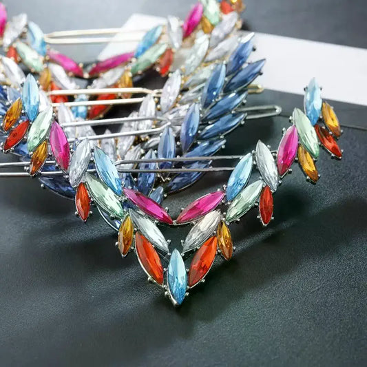 Korean V-Shape Crystal Hair Clip – Luxury Rhinestone Hairpin Crystal Hair Clip Oasis Select