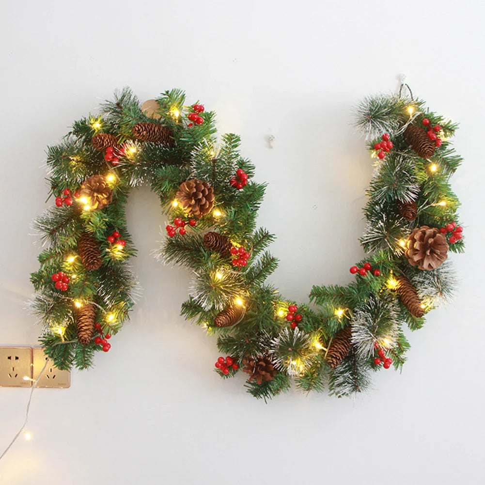 Christmas Red Berry Garland 180cm/270cm | Festive Rattan Decor