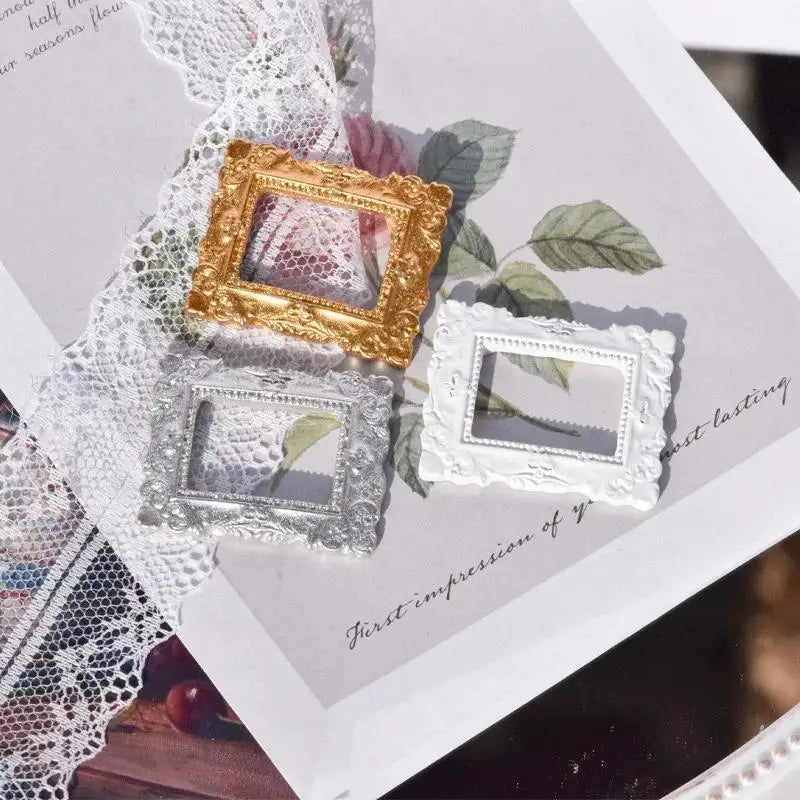 15Pcs Miniature Dollhouse Picture Frames – DIY Resin Ornaments