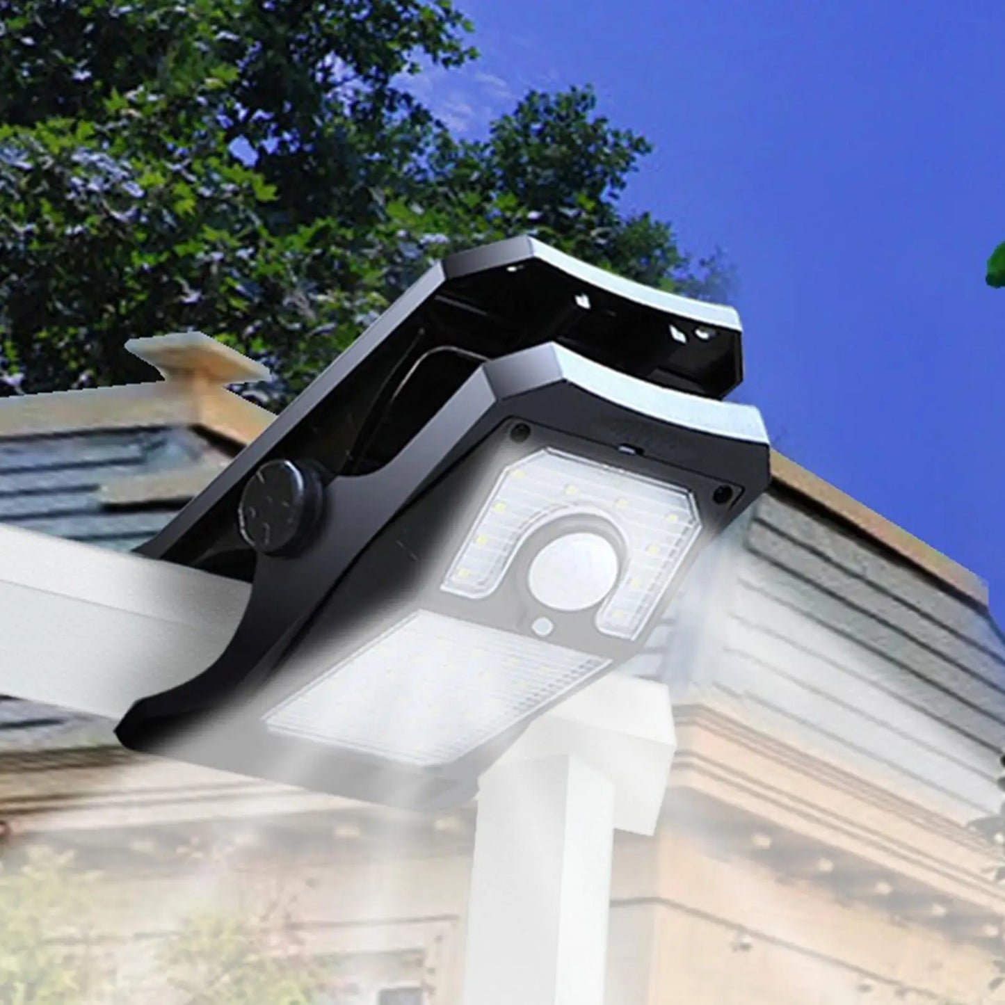 Solar Clip-On Motion Sensor LED Lights | Outdoor Garden & Deck