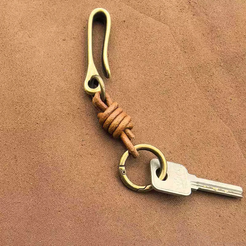 Vintage Cowhide Leather Keychain – U-Shape Belt Hook | Men's Gift