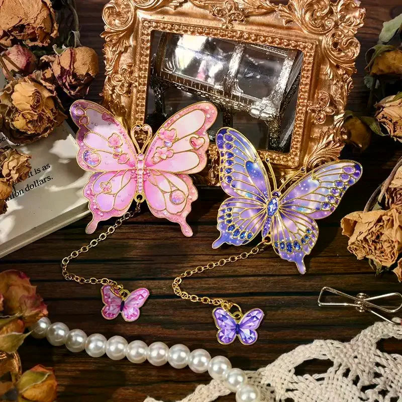 Vintage Butterfly Metal Bookmark – Hollow Flower Fan Design