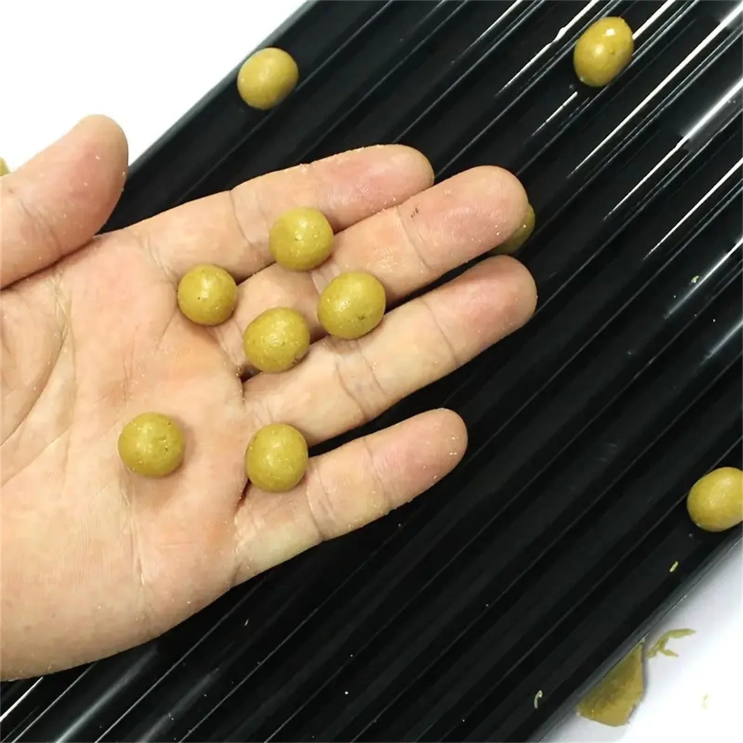Carp Fishing Bait Roller Tool Kit Portable Bait Shaper BoiliesRoll Accessories For Outdoor Fishing Peaceful Pleasures Health and Wellness