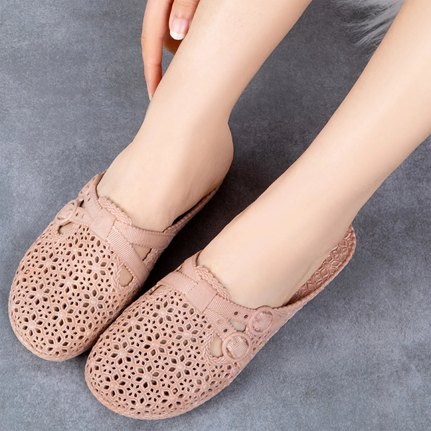 Wrapped Toe Breathable Slippers Women Summer Outer Wear Hole Shoes Home Fashion Casual Hollow Out Slip On Buckle Slipper Female Peaceful Pleasures Health and Wellness Khaki 36