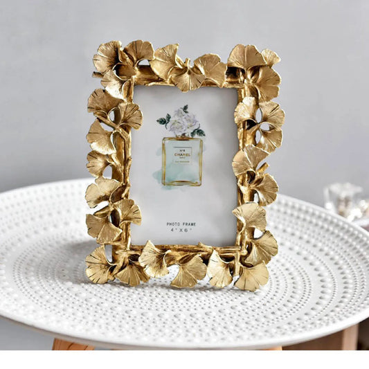 1PCS Resin Vintage Photo Frame European Style Photography Background Photo Props Desktop Ornament Wall Decoration Photo Frame Peaceful Pleasures Health and Wellness