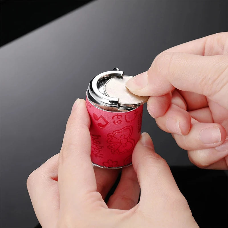 Metal Coin Tube Keychain – Portable Coin Storage Pendant