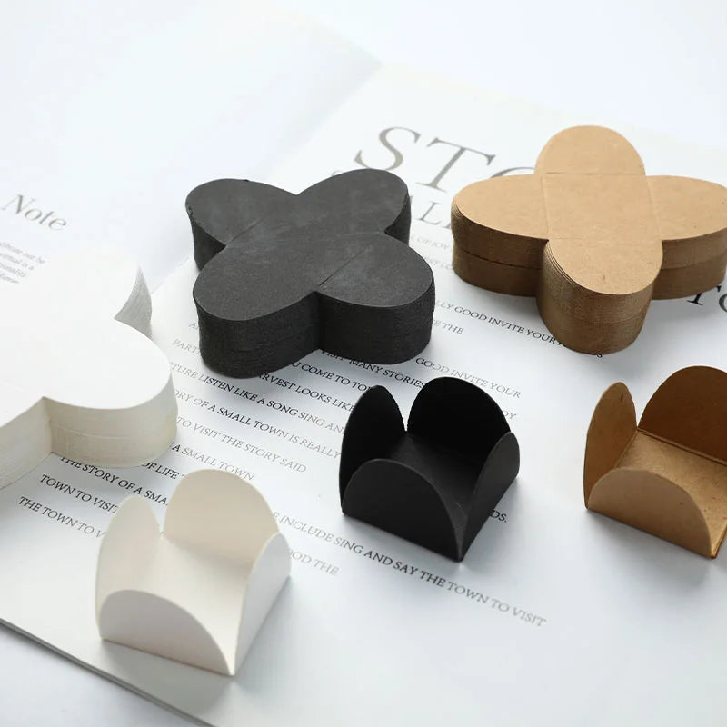 50-Pack Kraft Paper Chocolate Candy Tray Dessert Spacers