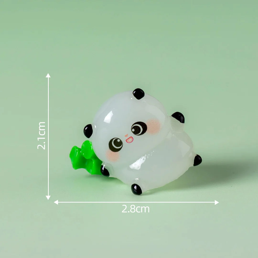 1Pcs Panda Resin Figurine Animal Model DIY Home Decor Miniature Fairy Garden Decoration Accessories Modern Desk Decoration Peaceful Pleasures Health and Wellness 2(glow)