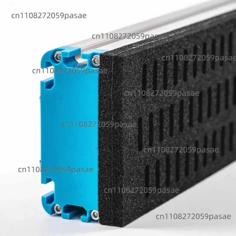 Pneumatic Vacuum Generator with Integrated Suction Cup Sponge