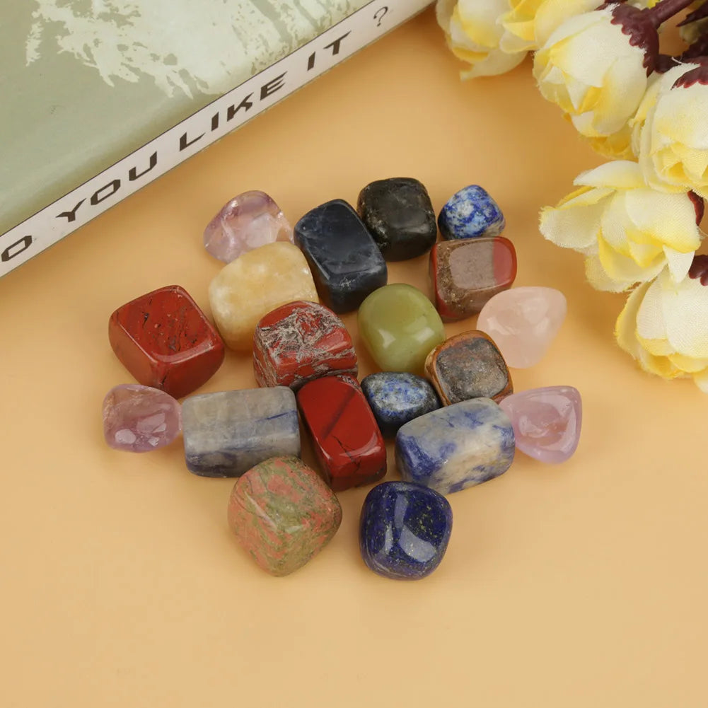Lightweight Chakra Stone Mini Crystal Natural Rocks Mixed Crystal 10-20mm for Indoor Decor Family Gift Friends Gift Home Decor Peaceful Pleasures Health and Wellness
