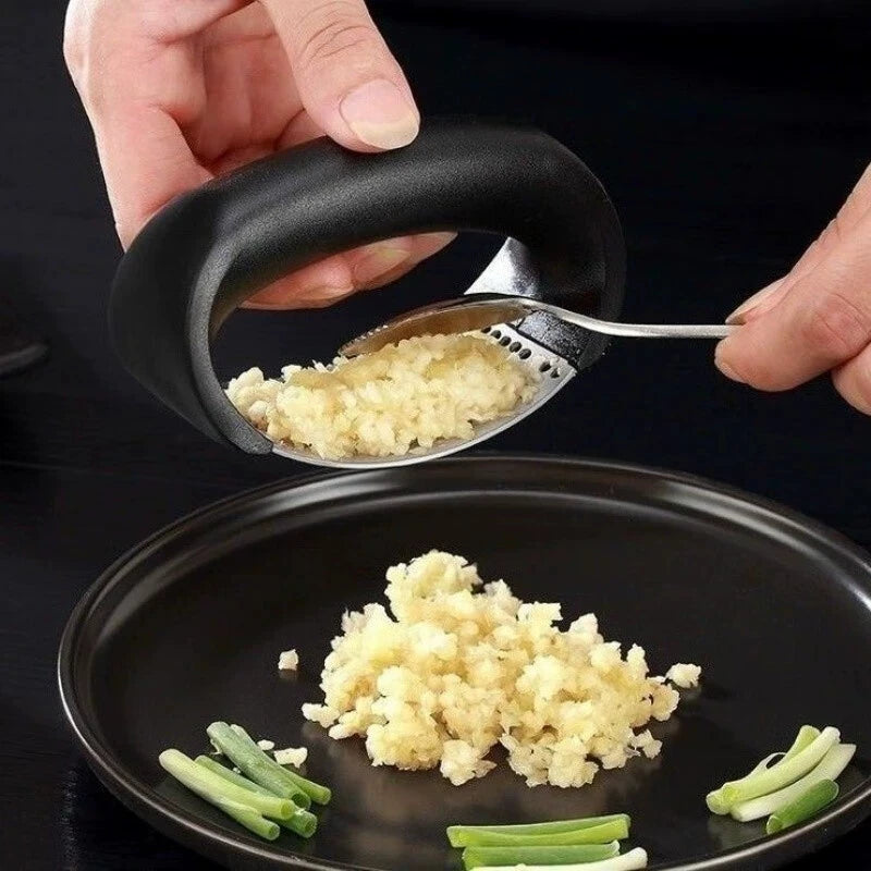 Stainless Steel Garlic Press Crusher Manual Mincer Chopping Ginger