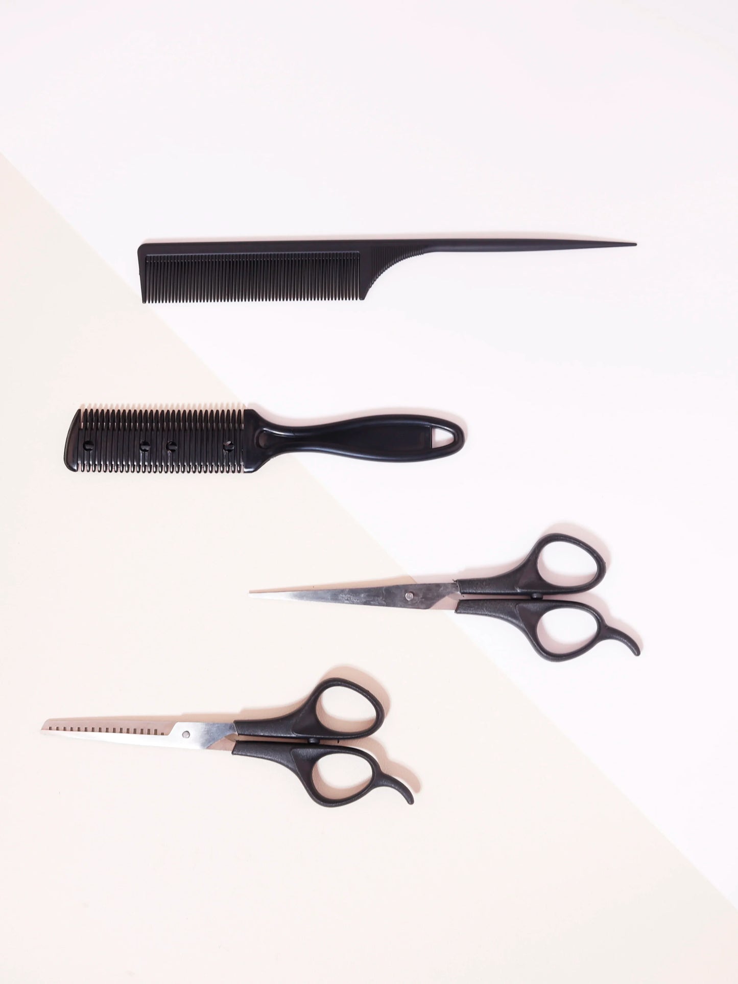 Professional Hair Cutting Tool Set – Clippers, Combs & Thinning Shears