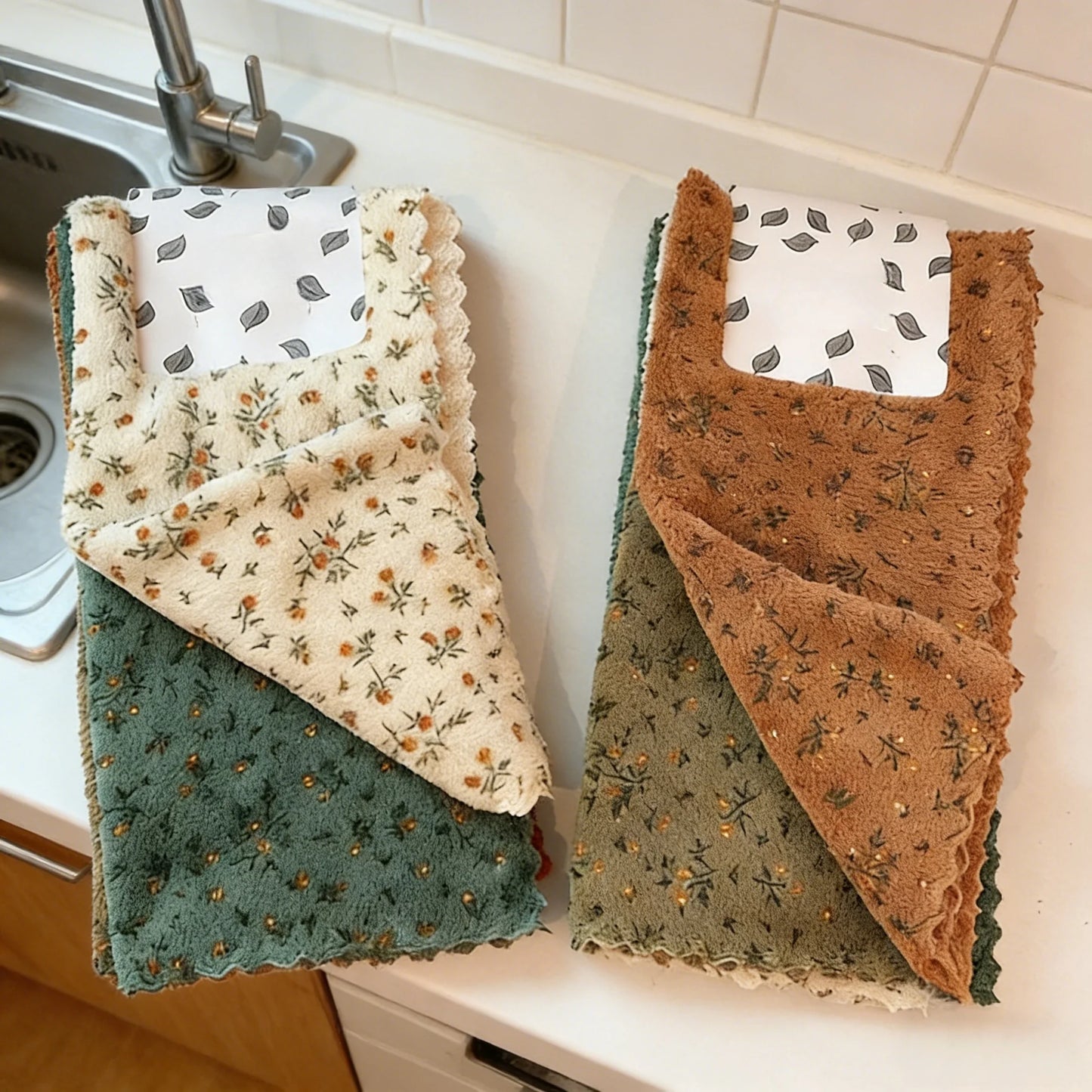 4-Pack Flower Dishwashing Cloths | Quick-Dry Reusable Kitchen Towels