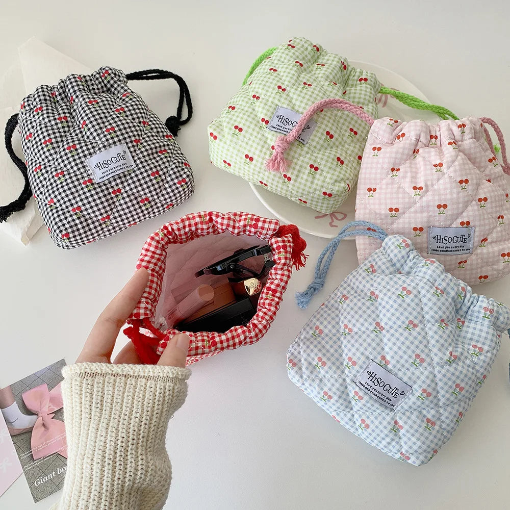 Quilted Drawstring Makeup Bag – Cute Travel Toiletry Pouch