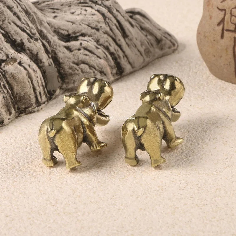 Retro Brass Hippo Figurines Ornaments Pure Copper Animal Hippo Model Statue Miniatures Desk Decorations Feng Shui Gifts Decor Peaceful Pleasures Health and Wellness