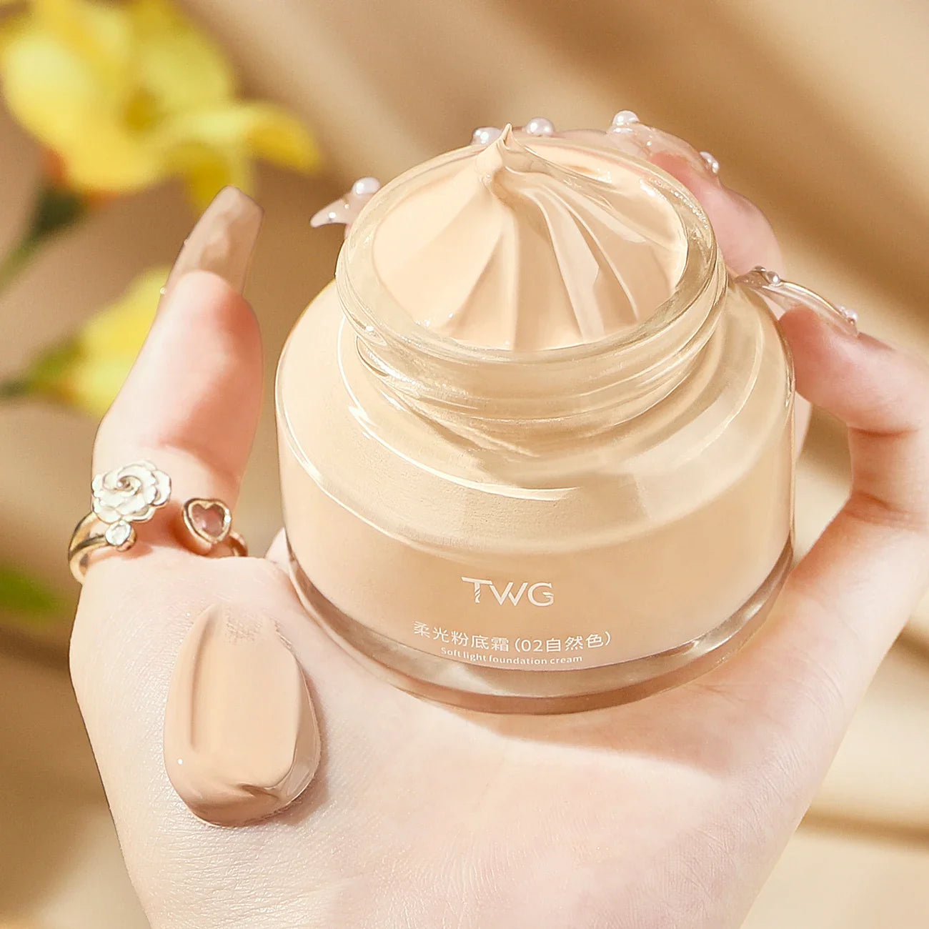Multifunctional Liquid Foundation – Medium to Full Coverage