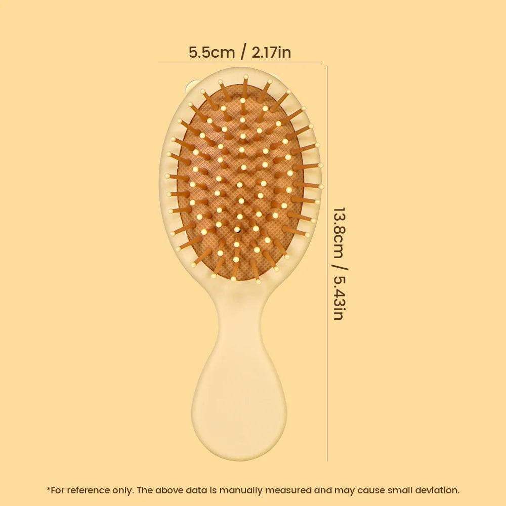Capybara Hair Brush – Detangling & Scalp Massage Tool