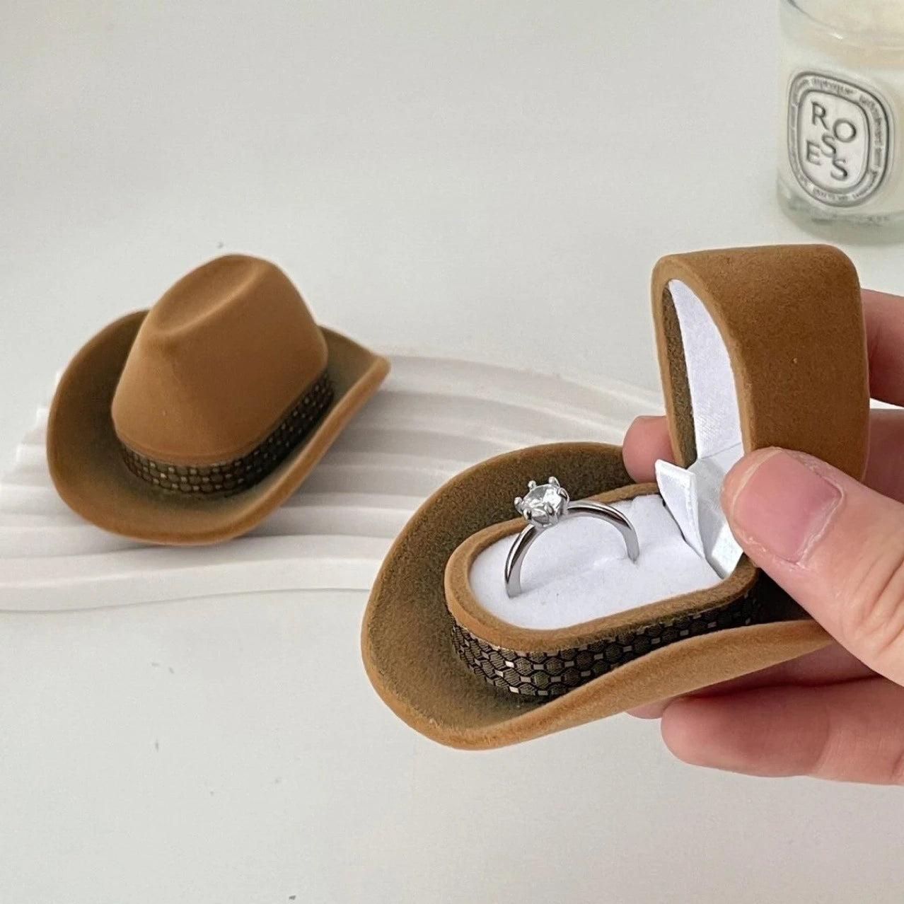 Woody Hat Ring Box | Creative Proposal & Valentine's Day Gift