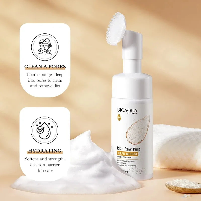 BIOAOUA Rice Puree Foaming Cleanser 120ml | Mousse & Brush