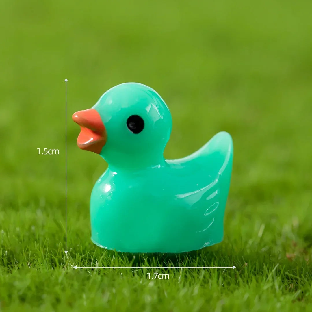1/3/5PCS Cute Mini Resin Yellow Duck Ornament Miniature Figures Tiny Duck Resin Handicraft Micro Landscape Dollhouse Decoration Peaceful Pleasures Health and Wellness Mint Green 10pcs