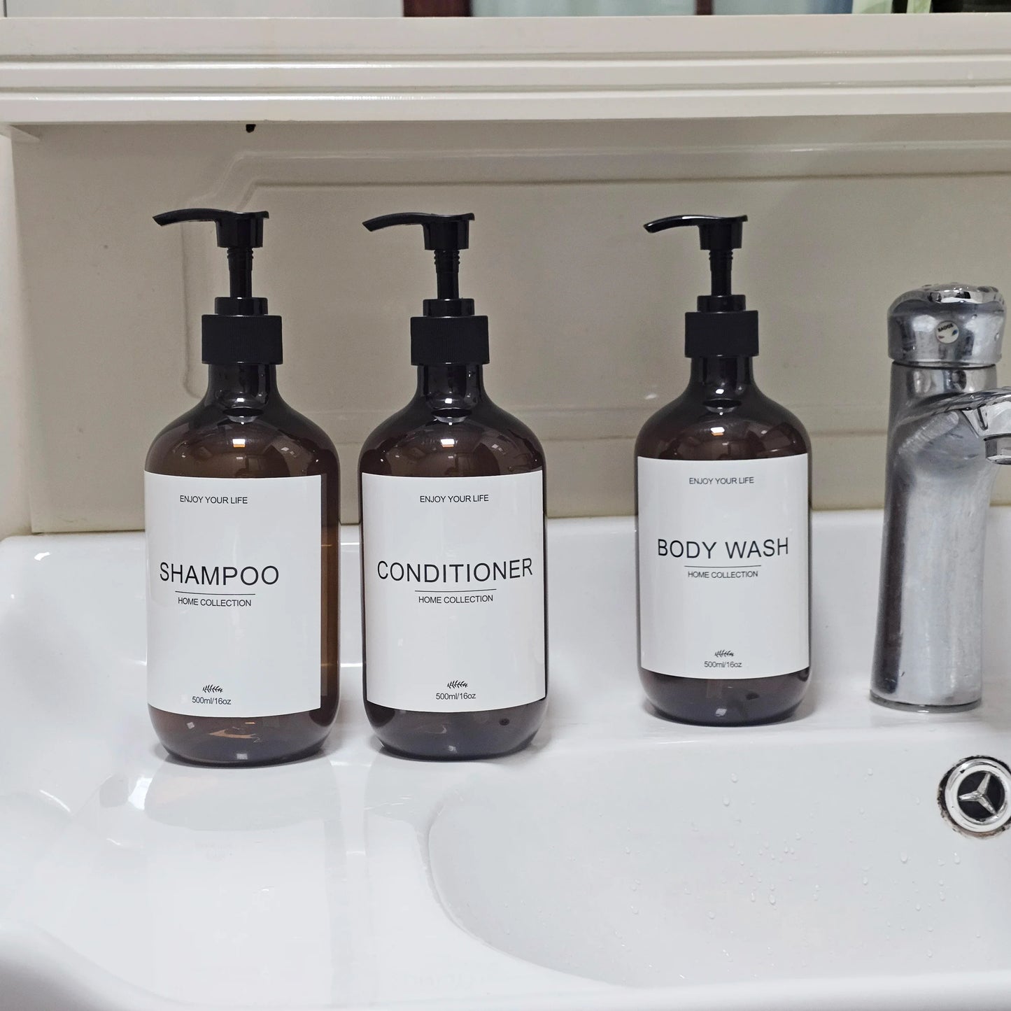 500ml Refillable Shampoo & Body Wash Pump Dispenser Bottle