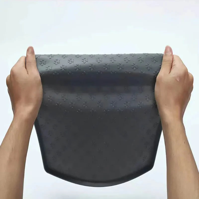 Silicone Pet Feeding Mat – Waterproof Non-Slip for Cats & Dogs