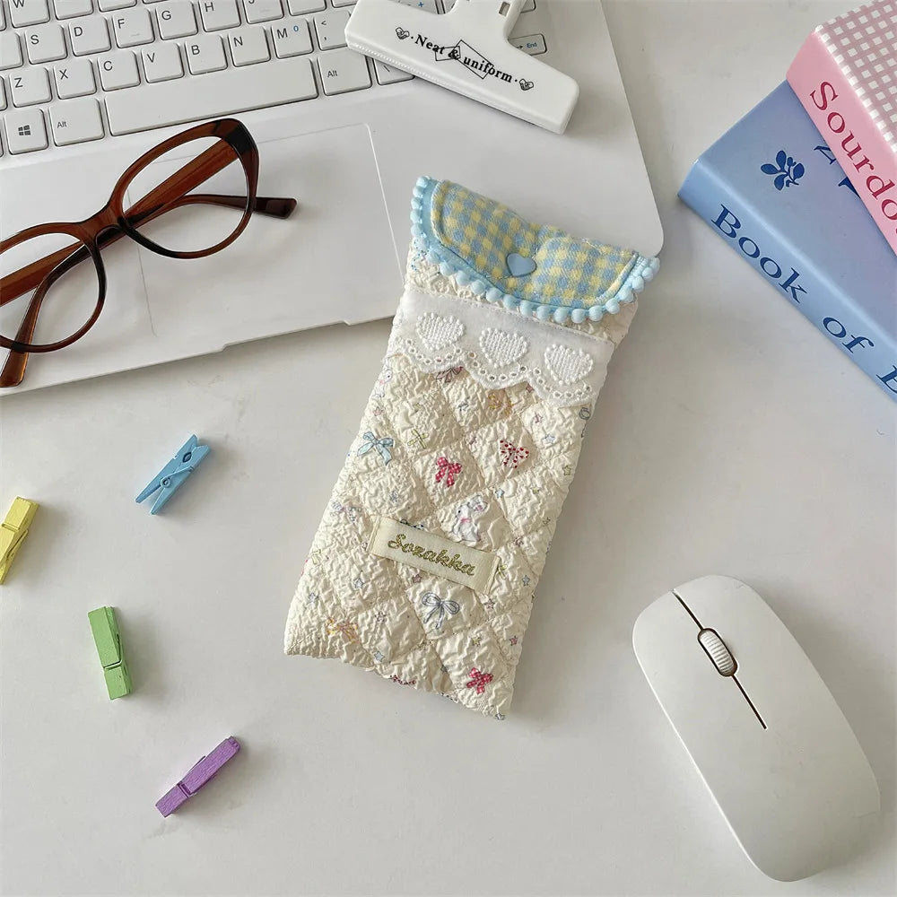 Quilted Cotton-Sunglasses PouchPortable Pressure-resistant Sunglasses Storage Bag for Girl Portable Glasses Case Peaceful Pleasures Health and Wellness rabbit