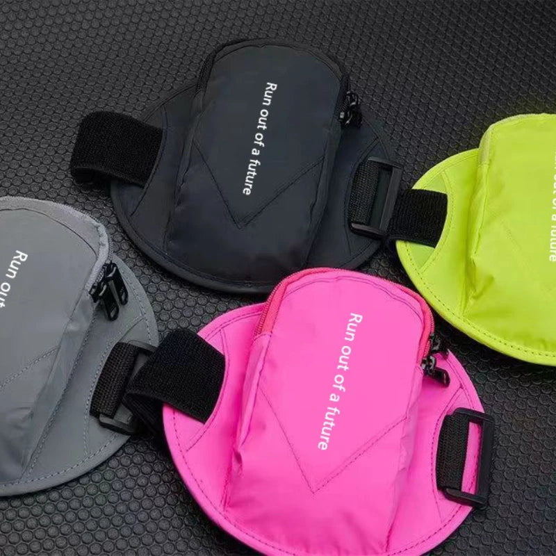 Lightweight Running Arm Phone Pouch – Fits Up to 6.5"