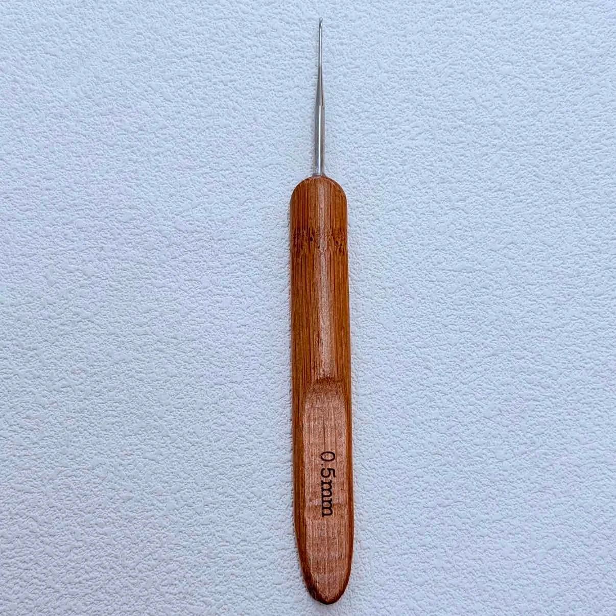 Dreadlock Crochet Hook Set 0.5mm & 0.75mm Wood Needles